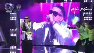 Daddy Yankee cantando “Que tire pa' ‘Lante" en yo me llamo (Ecuador).Gala:44