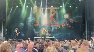 Týr - Hold the Heathen Hammer High