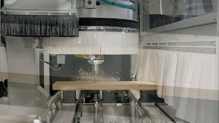 Usinage du bois avec la technique CNC 5 axes de HOLZ-HER | Centre d'usinage CNC EPICON