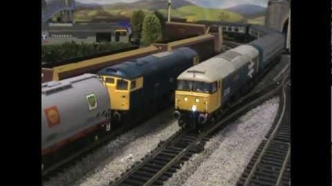 Class 47 & Class 26 Thrash & Coast with Multi-Horn Finalé DCC Sound - 47535 & 26015