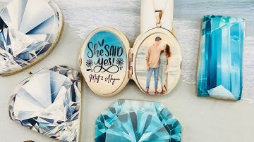 Designing an engagement cookie in Canva to print on Eddie with our locket magic template. #canva