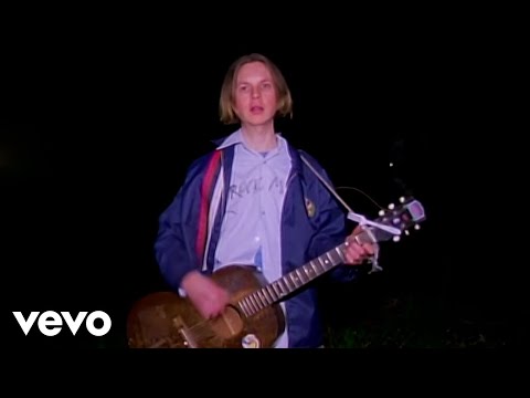 Beck - Pay No Mind