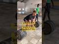 エドポロキング選手のデットリフト200kg！