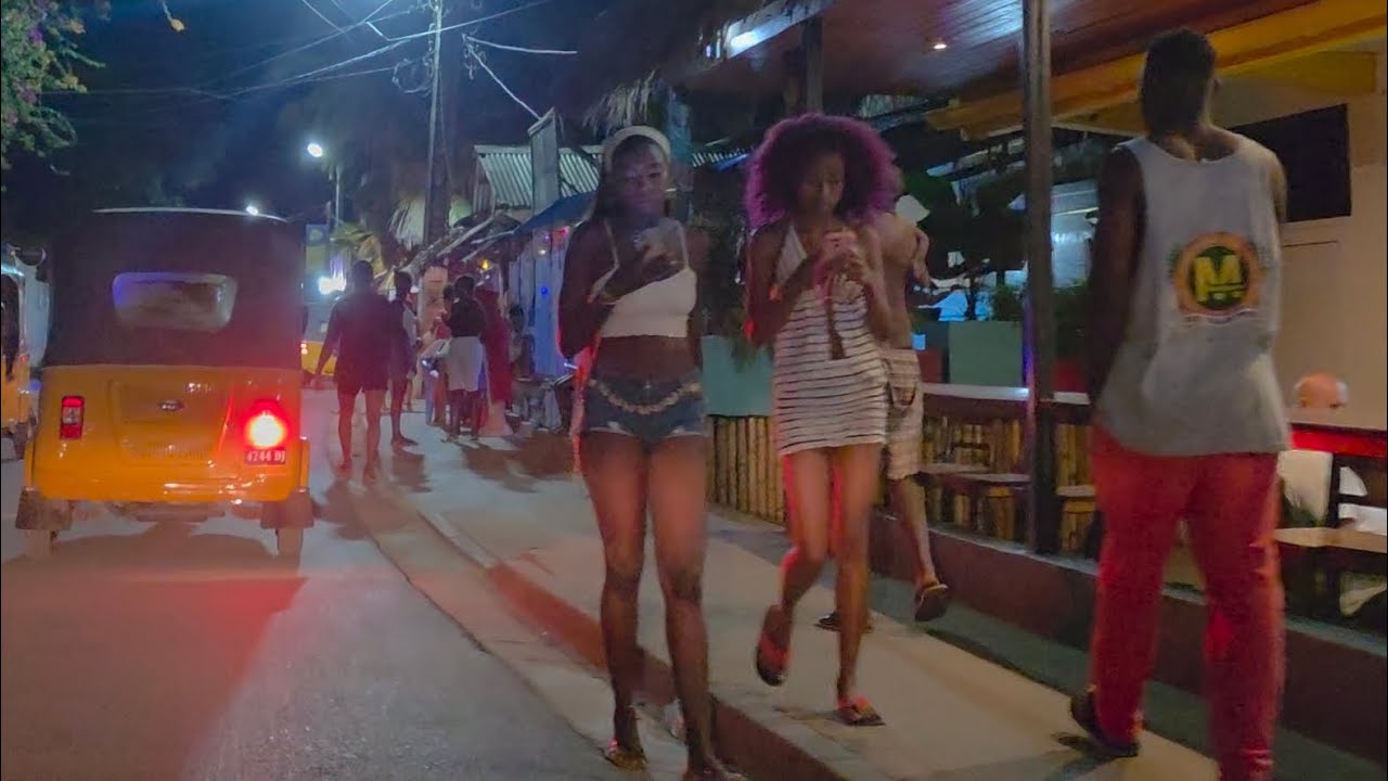 Ночная поездка в Нуси-Бе-Амбатолака