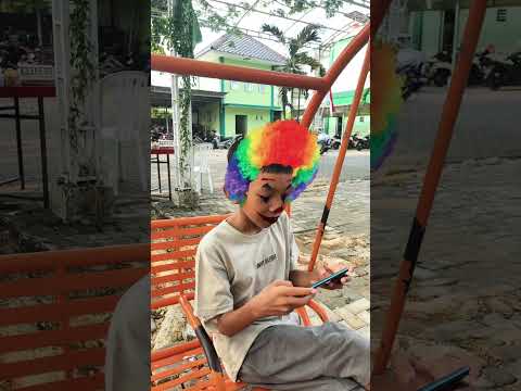 Ada Badut Seram