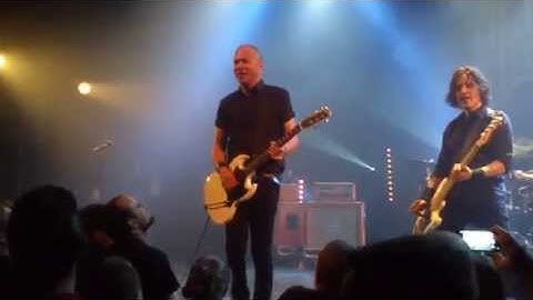 Danko Jones - First Date+Do You Wanna Rock-Silex Auxerre-28/11/2015