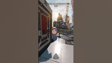 Off Spawn Fight Twitch.tv/ItssWanheda #apexlegends #apexlegendsclips #foryou #apex #fyp