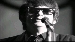 Video thumbnail of "ROY ORBISON - ONLY THE LONELY - LIVE 1988"