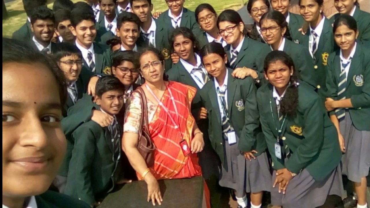 delhi-public-school-sakes-video-sofa