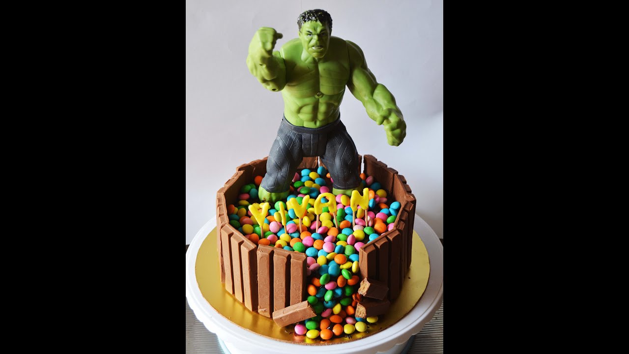Hulk Kit Kat And M M Cake Youtube