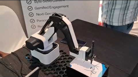 Robot writer at kolkata AI conclave 