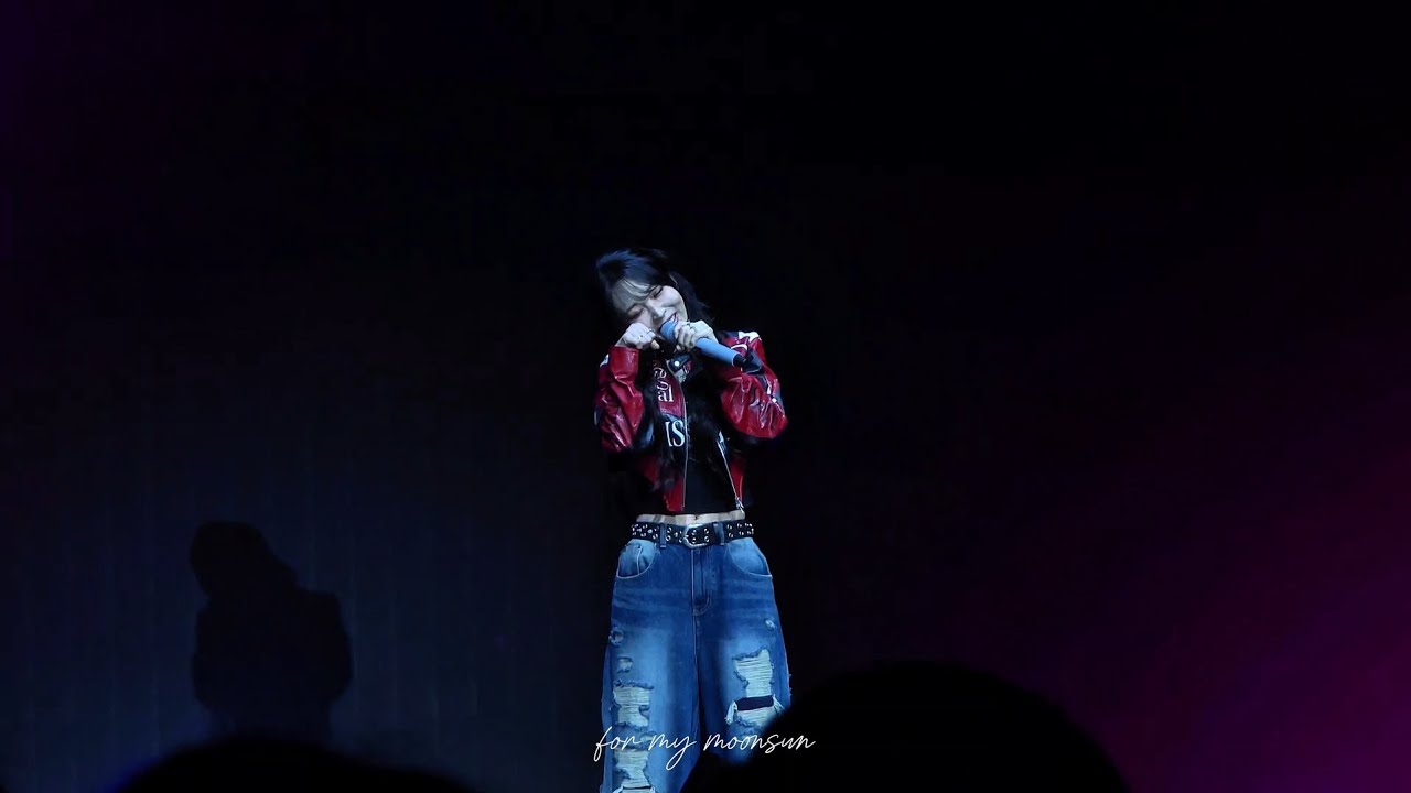 260207 MOONBYUL MUSEUM: VILLAGE OF ETERNAL GLOW IN HONG KONG - Cotton + 낮선날 (마마무 문별 직캠)