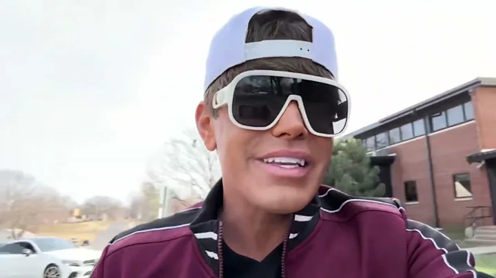 Ryan Wesley visits Junior High