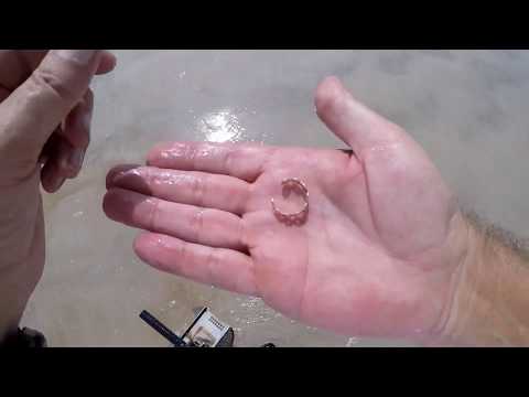beach-metal-detecting-idd-101-storm-clouds-rolling-in