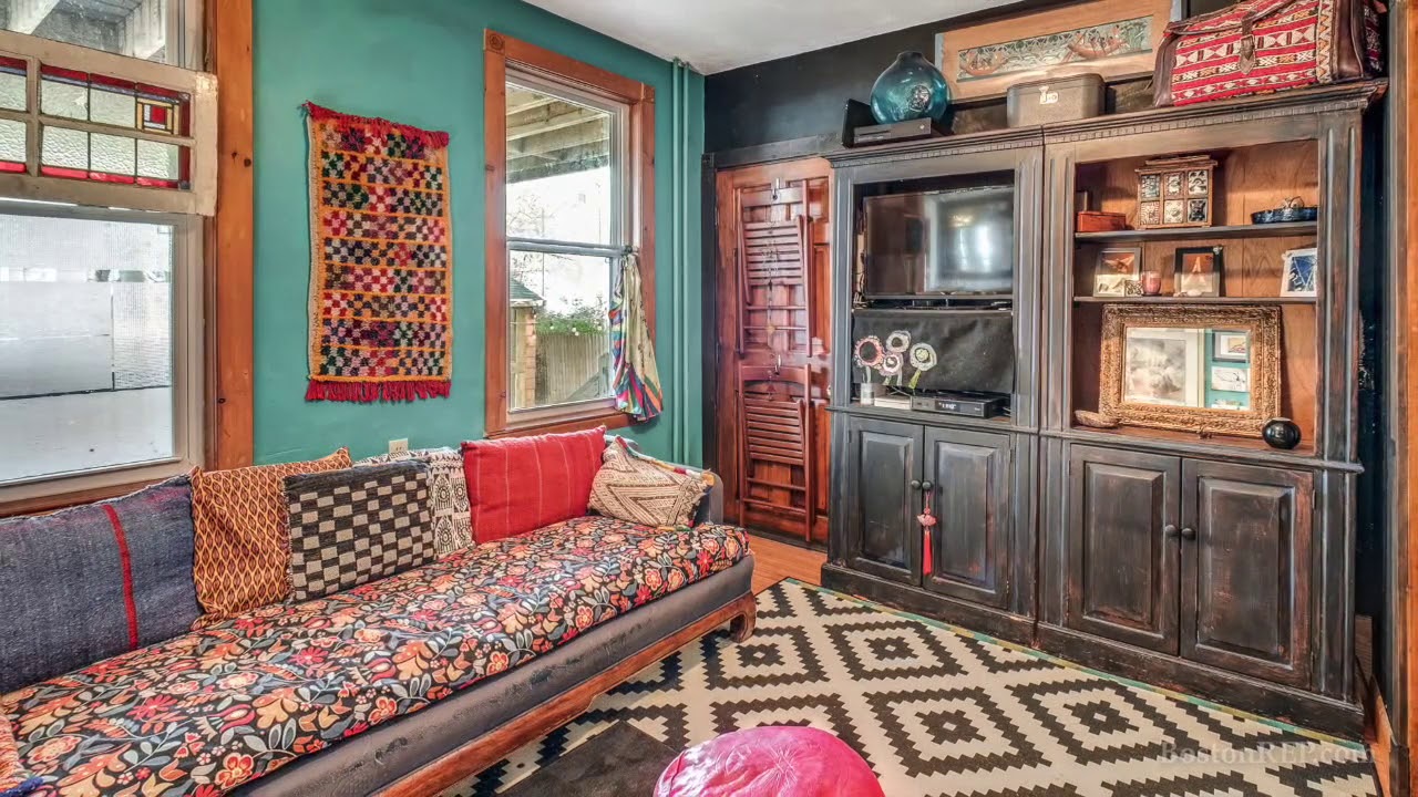 9 Bartlett Ave, Unit 1, Arlington MA Ed Greable Tel 617 905 9128 YouTube