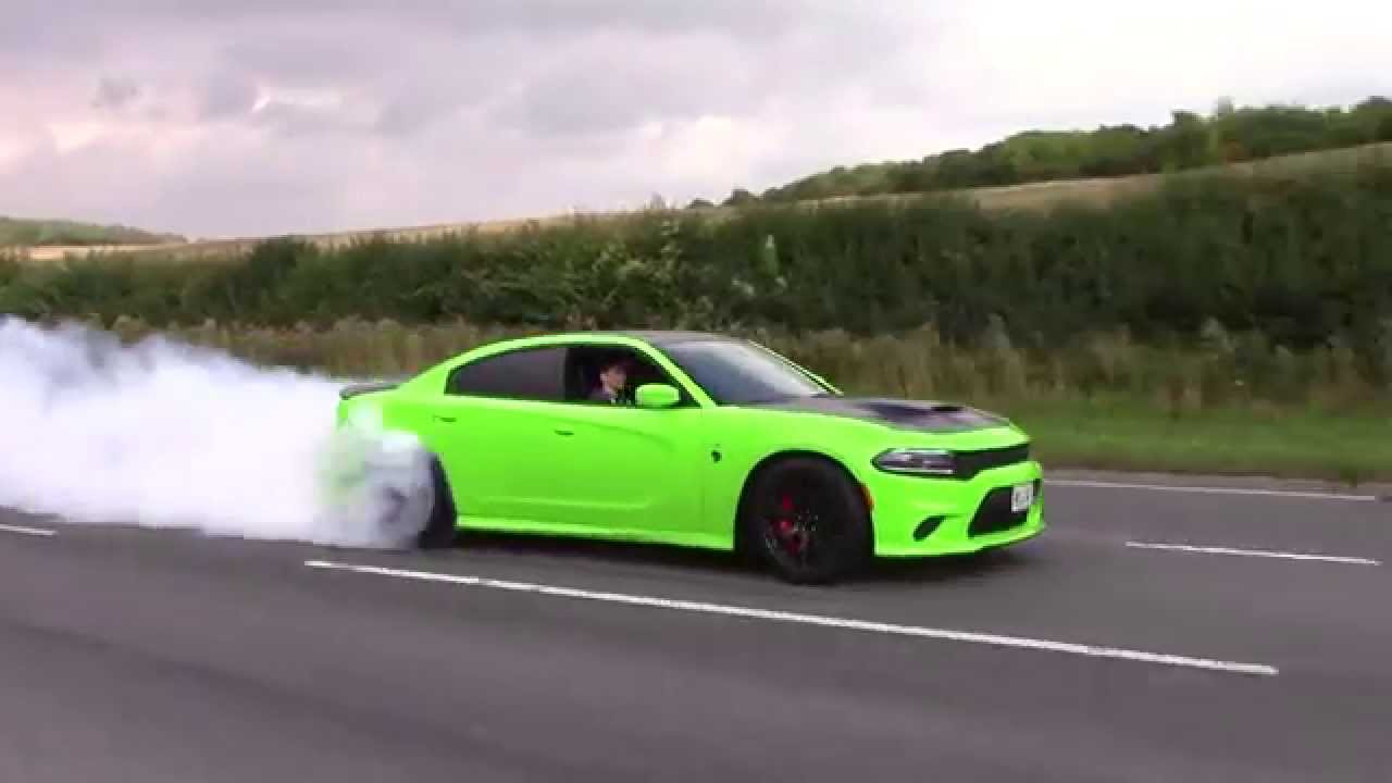 Dodge Charger Hellcat - INSANE BURNOUT & Accelerations - YouTube