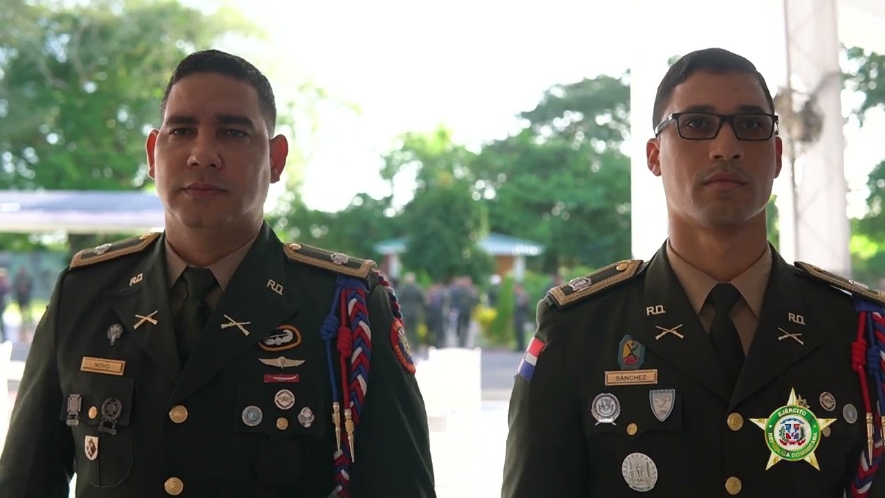 Ceremonia de graduación de la Escuela de Graduados de Estudios Militares