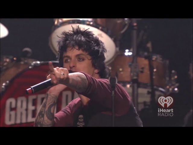 Green Day - Basket Case (partial) / Billie Joe's meltdown [iHeartRadio 2012] class=