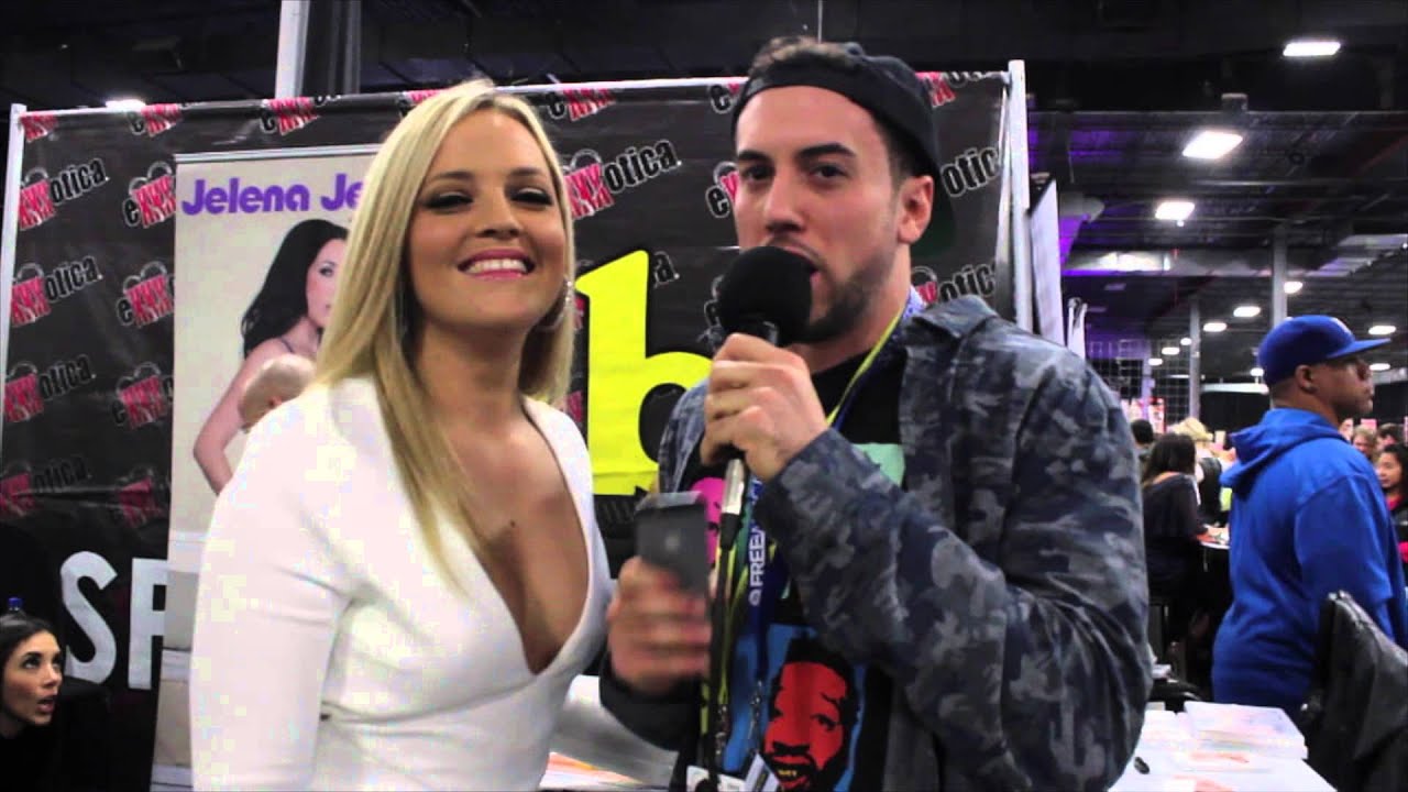 Alexis Texas Interview Porn Sex Vs Real Sex and Unexpected Orgasams Exxxotica NJ 2015 image