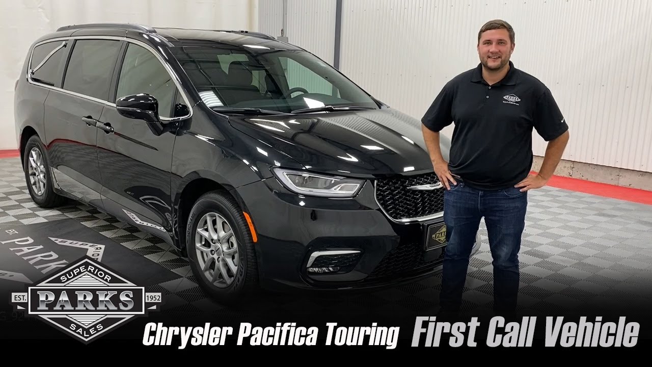 2022 Chrysler Pacifica Touring 