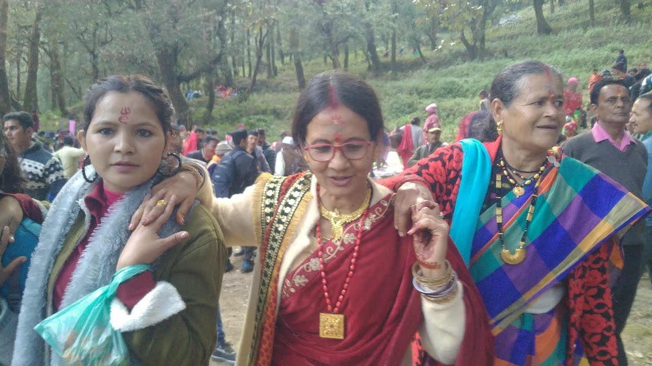 त्रियोदशी भनार बजैण ज्यू के दरबार पहुंचे यात्री मेले में चांचरी आरंभ देवी देवताओं का अवतार?😱😱#vlogs