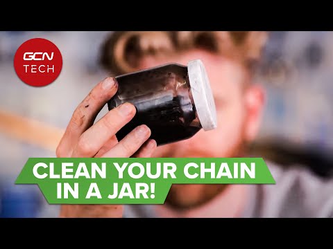 Video: 4 manieren om een ketting schoon te maken