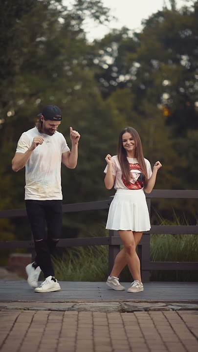Try out this fun couples shuffle move! #couplegoals