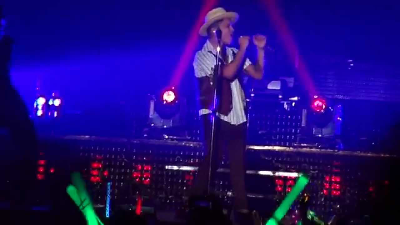[Bruno Mars]140408 Live in Seoul_Our First Time YouTube