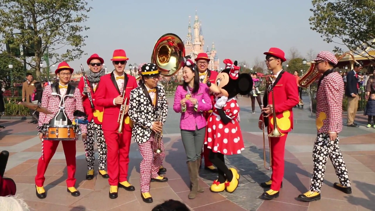 Shanghai Disneyland Band with Minnie - Shanghai Disneyland - Shanghai Disney Resort