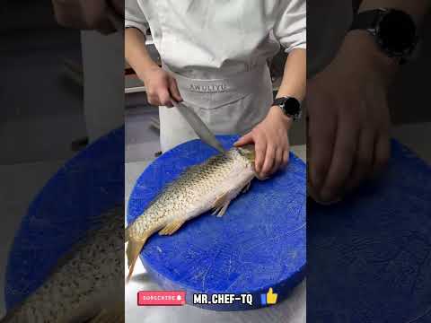 Amazing Cutting Skills – Sculpting with a Knife by China’s Chef King