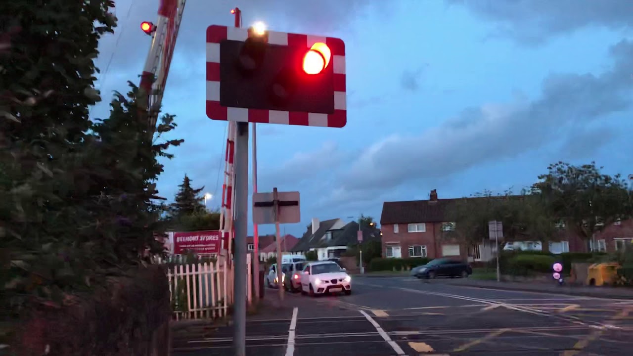 Belmont Level Crossing (S.Ayrshire) Saturday 31.08.2019