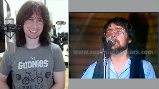 Miniatura de vídeo de "British guitarist analyses Gerry Rafferty performing Baker Street live in 1978!"
