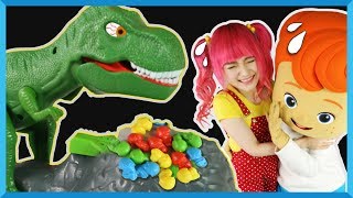 Serunya main Board Game Dinosaurus bersama Si Kecil Kevin | Fast Action Fun Board Game | Mainan anak
