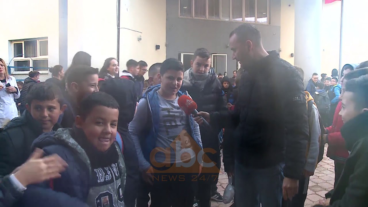 Rinis mesimi, hapen shkollat e pademtuara, disa nxenes zhvendosen