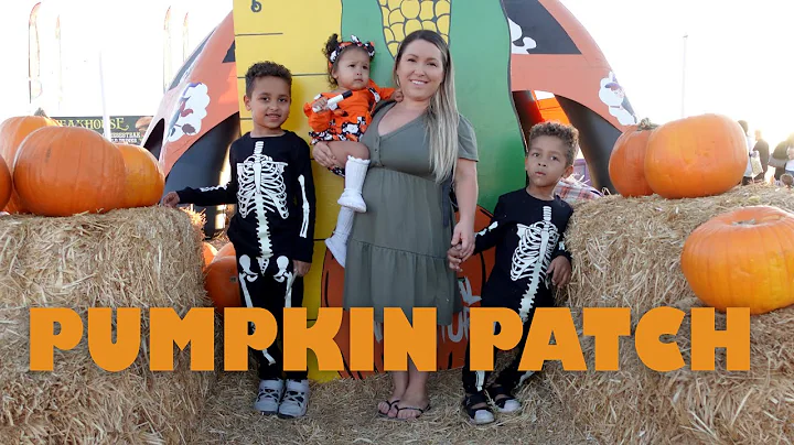 Taking Kids To The Pumpkin Patch In Their Cutest O...