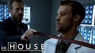 Chase trifft seine Lebensverwandte. | Dr. House DE