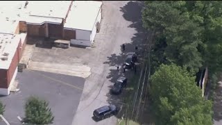Body found behind plaza on Campbellton Road