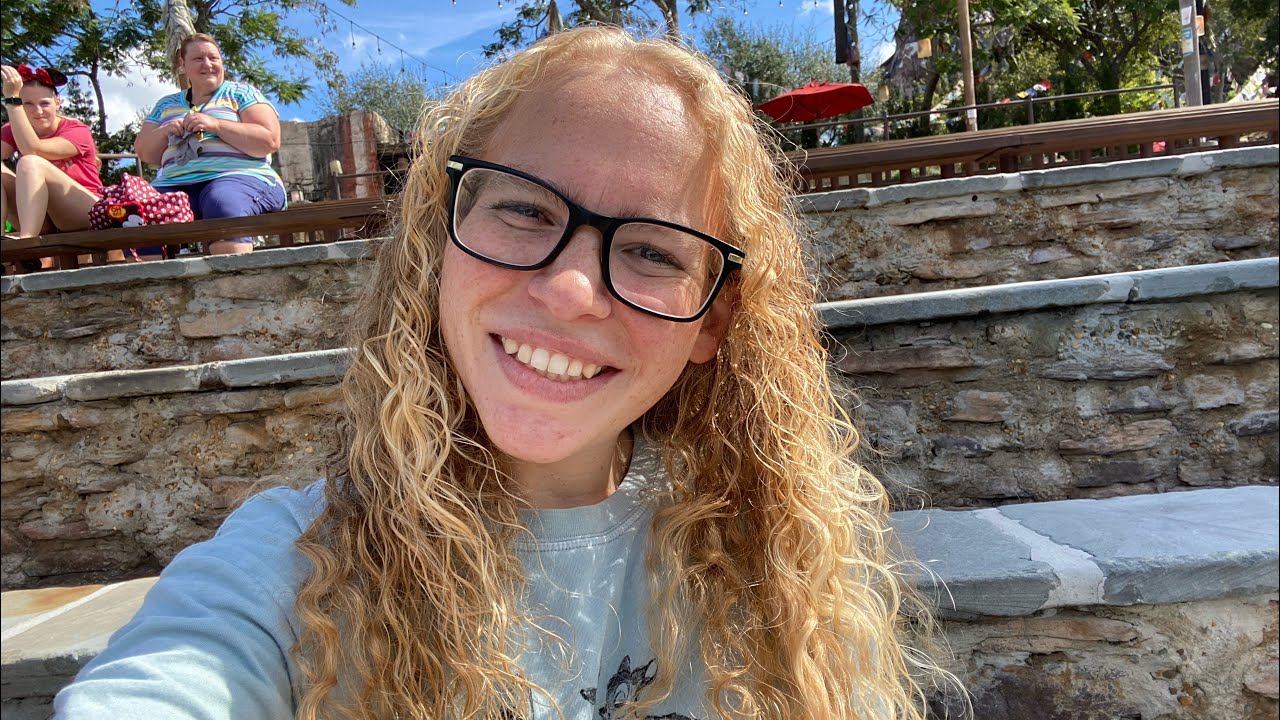 Disney's 50th Anniversary Animal Kingdom Show Kite Tails MY REVIEW