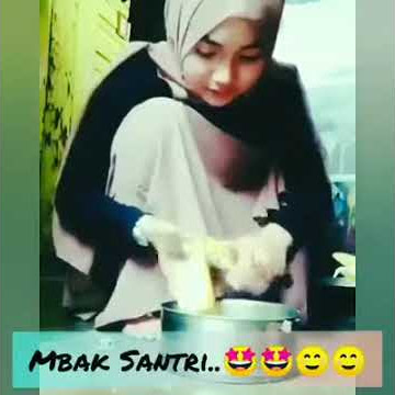 santri cewek cantik jago menyembelih ayam?? istri idaman banget😍😂😂