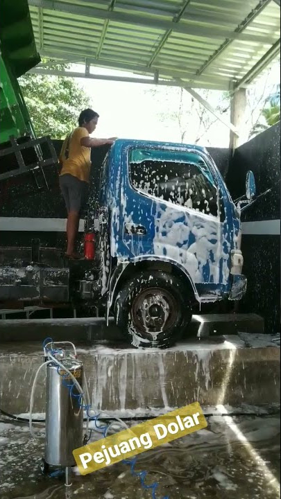 Cuci Mobil Dump Truk..
