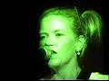 Capture de la vidéo Kay Hanley Of Letters To Cleo 08/11/2001 At The Beachcomber In Wellfleet, Ma