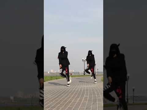 TuzelitydanceTwins Dancing New Tiktok Video Neon Mode Shuffle Astronomia Chiky Dee Jay