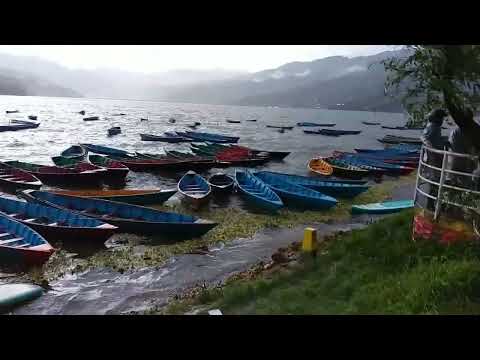 "Nature’s Embrace: The Beauty of Pokhara Lakeside"