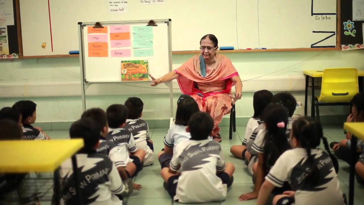 Active Agers Awards 2011 -- 7 Extraordinary Seniors!