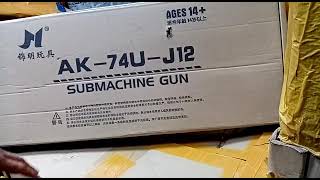 Гидробольный автомат AK-74U, стреляющий орбизами.