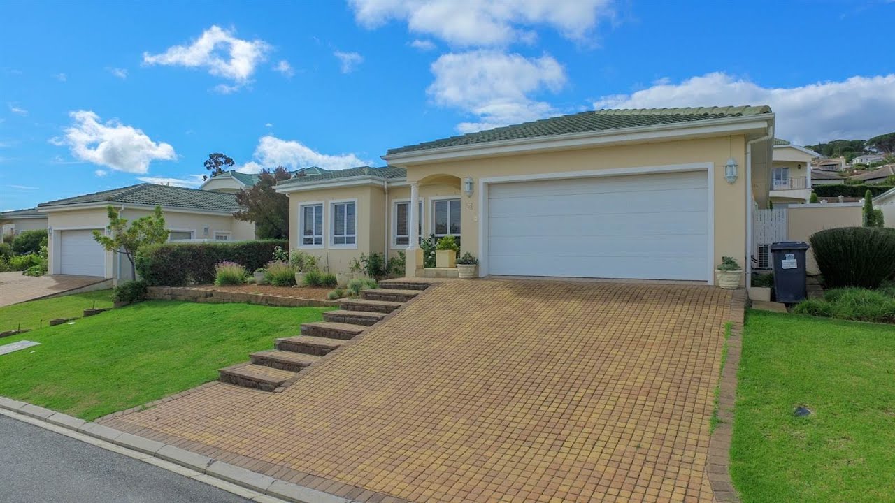 3 Bedroom House for sale in Western Cape Boland Somerset West