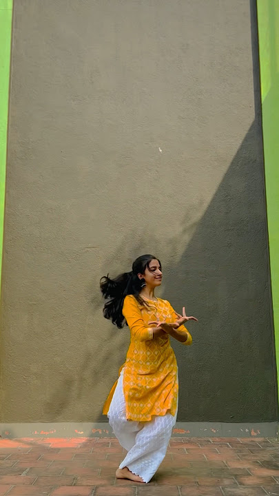 Raa raa dance cover | Chandramukhi movie song ✨