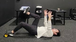 Unilateral Hamstring Bridge on Roller