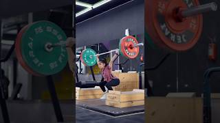 😲 little girl lifting weight amazing #fitness#gym#workout#gymlife#fitnessmotivation#fitnessgirl#reel