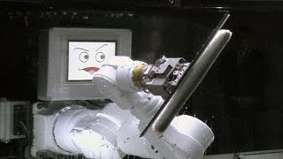 縦横無尽に窓ふき　新丸ビルに清掃ロボ